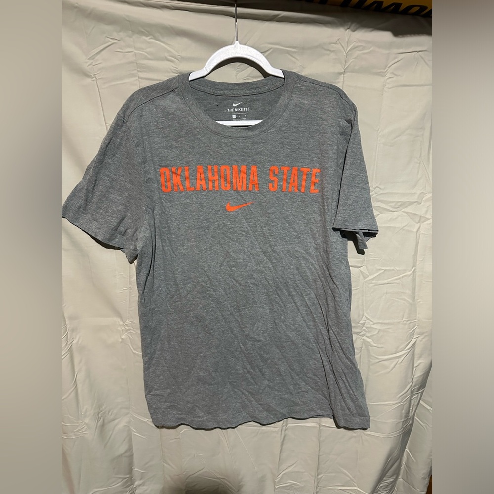 Nike Oklahoma State University shirt